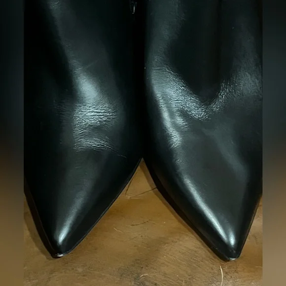 New Christian Louboutin Lock So Kate Leather 100 Sexy Booties DAMAGED ZIPPER 42 - Picture 15 of 15